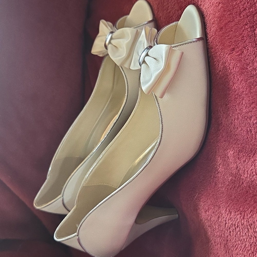 Elegant Park Dress Heels White Size 9m